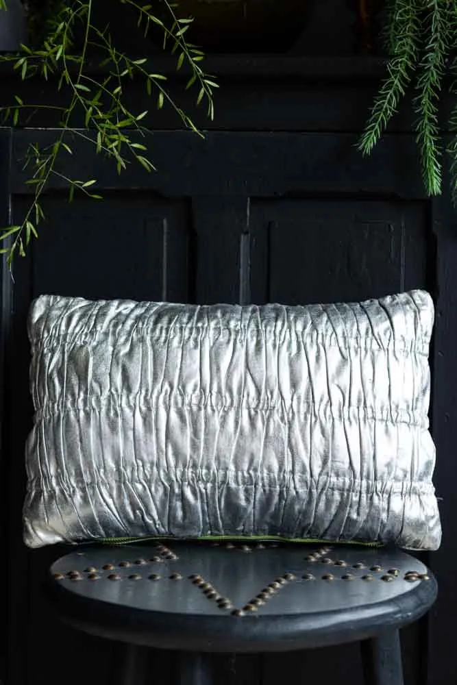 HKliving Shiny Silver Cushion