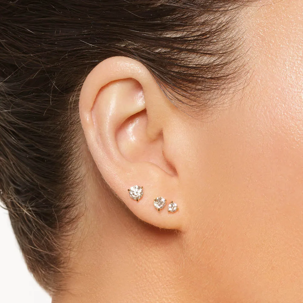 Laboratory-Grown Diamond 0.75ct Round Stud Earrings in 10k Gold